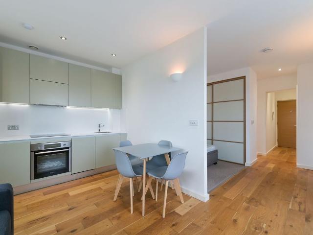 Dolphin House, Windmill Road TW16, Property to rent, £1,180 pcm | PrimeLocation