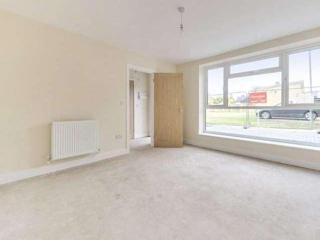 Dolphin Place, Aylesbury, HP21