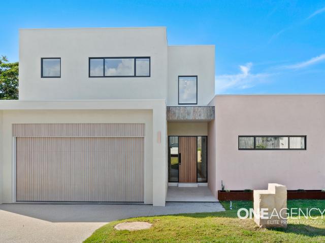 Dolphin Point 4 Mirida Drive