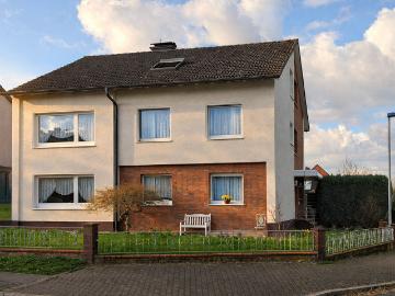 Doppelt gut: Zweifamilienhaus mit vielen Möglichkeiten