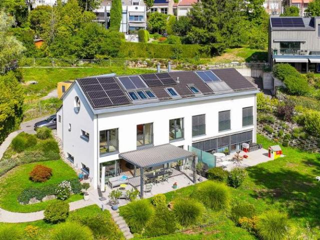 Doppeleinfamilienhaus 7.5 Zimmer