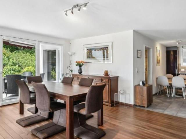 Doppeleinfamilienhaus 7.5 Zimmer