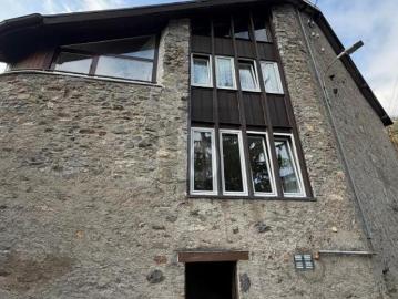 Doppeleinfamilienhaus 7.5 Zimmer