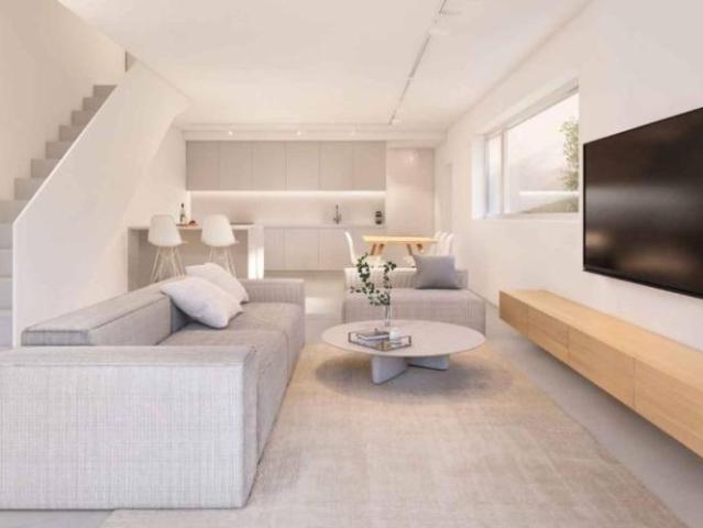 Doppeleinfamilienhaus 4.5 Zimmer
