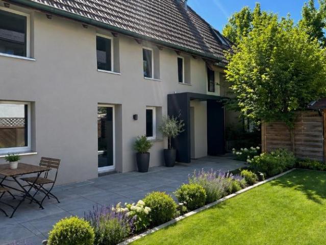 Doppeleinfamilienhaus 4.5 Zimmer