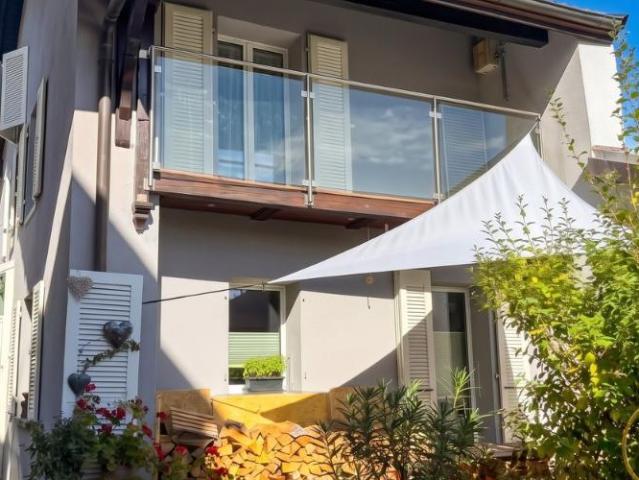 Doppeleinfamilienhaus 5.5 Zimmer