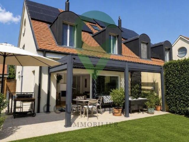 Doppeleinfamilienhaus 6.5 Zimmer