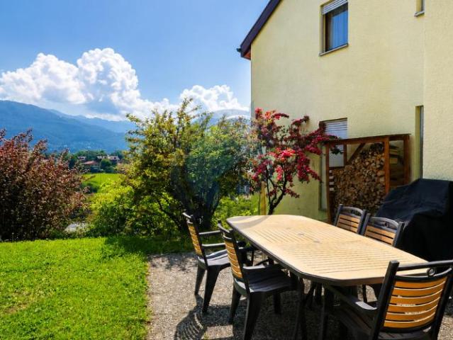 Doppeleinfamilienhaus 6.5 Zimmer