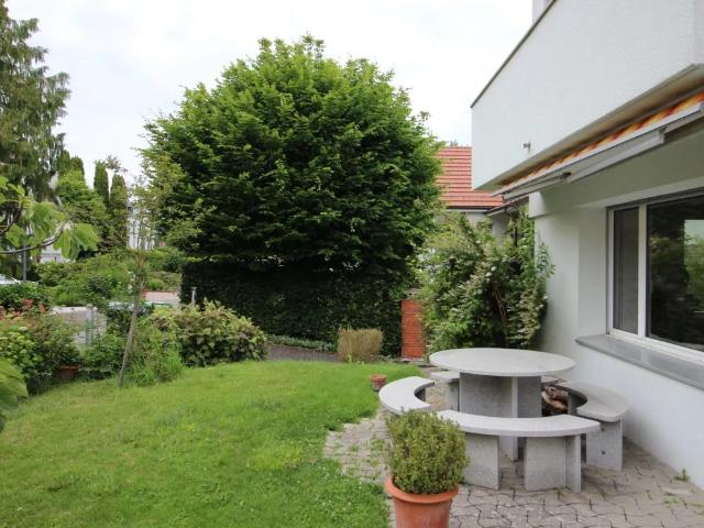 Doppeleinfamilienhaus | mit traumhafter Aussicht
