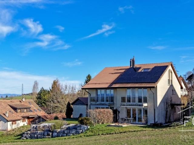 Doppelhaus mit 6,5 Zimmern und wunderschöner Panoramablicke