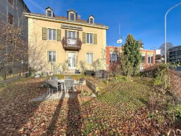 Duplex Wohnung von 130 m² zur Renovierung
