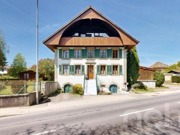Doppelhaus mit authentischem Charme und privatem Garten 20 Minuten von Lausanne entfernt