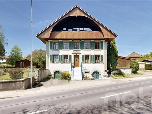 Doppelhaus mit authentischem Charme und privatem Garten 20 Minuten von Lausanne entfernt