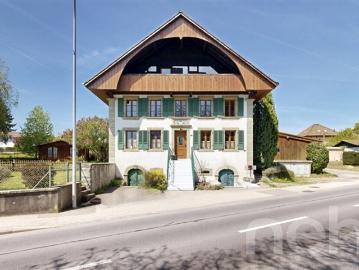 Doppelhaus mit authentischem Charme und privatem Garten 20 Minuten von Lausanne entfernt