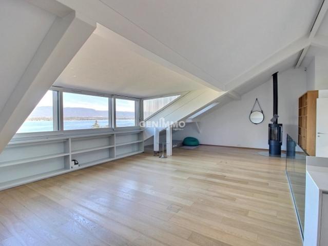 Doppelhaus mit Panoramablick auf den See – Anières