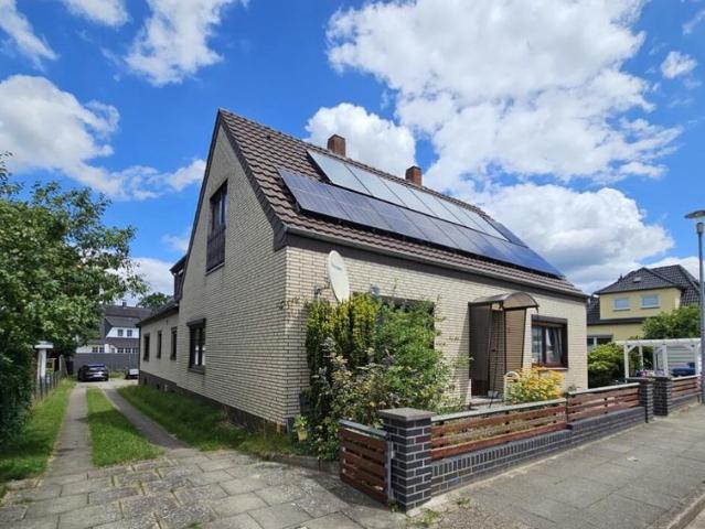 Doppelhaus eine Hälfte vemietet, andere Hälfte selber Wohnen