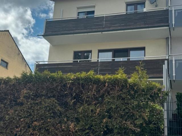 Doppelhaus, komplett renoviert