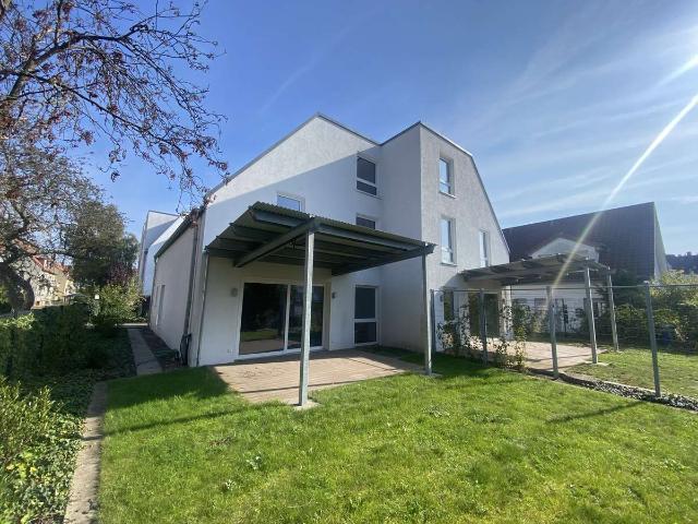 Doppelhaus, 6,5 Zimmer, mit Terrasse und Garten, Erstbezug