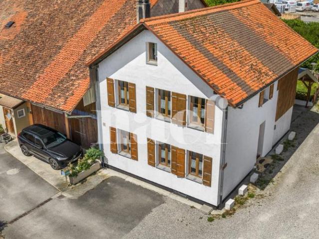 Doppelhaushälfte mit 4,5 Zimmern, Veranda und Garten in Granges Marnand zu verkaufen