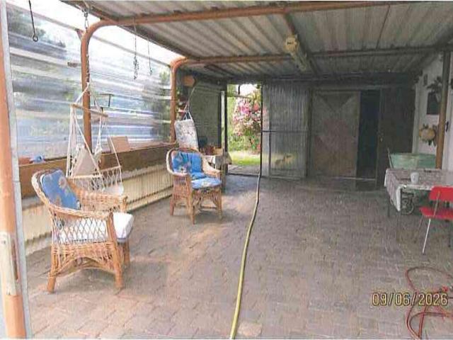 Doppelhaushälfte mit 1.571 m² Grundstück, Garage & Werkstatt