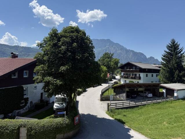 Doppelhaushälfte mit Untersberg Panorama in Puch bei Hallein