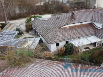 Doppelhaushälfte mit viel Platz in Plattling Randlage