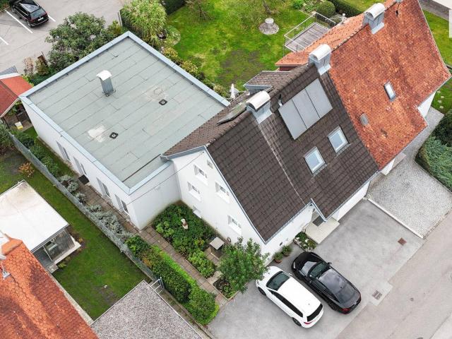 Doppelhaushälfte mit Atelier