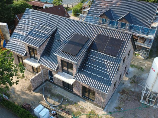 Doppelhaushälfte mit Carport in Ekern
