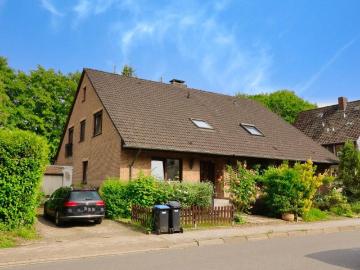 Doppelhaushälfte mit Garten und Garage am Rande des Westerbergs