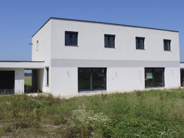 Doppelhaushälfte mit Gartenanteil