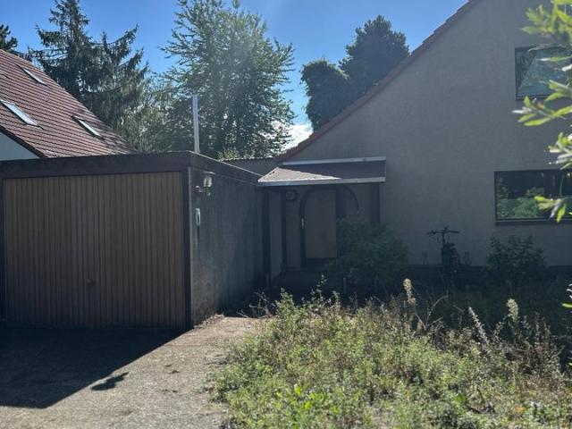 Doppelhaushälfte mit Garage in Berlin Heiligensee