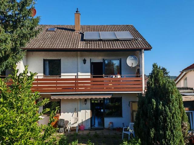 Großzügige Doppelhaushälfte mit Garten, Garage und viel Potenzial in Niefern Öschelbronn