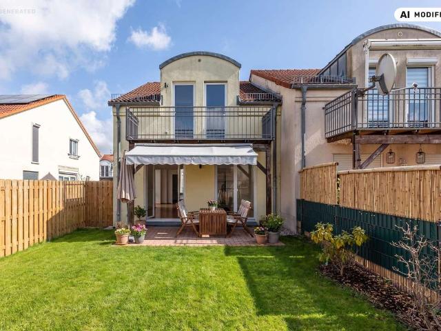 Doppelhaushälfte mit großzügigem Wohnkomfort und sonnigem Westgarten