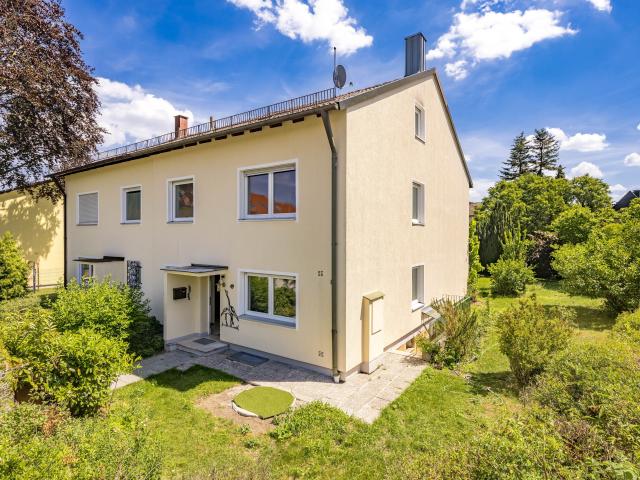 Doppelhaushälfte mit sonnigem Garten und viel Platz für die ganze Familie