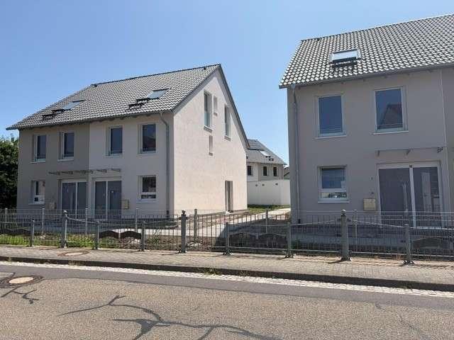 Doppelhaushälfte Neubau in Renchen Ulm/ bezugsfertig Frühjahr 2027