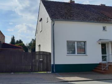 Doppelhaushälfte auf gepflegtes Grundstück nahe Brandenburg a.d. Havel