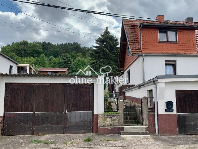 Doppelhaushälfte auf Hofferbertaue mit großem Garten
