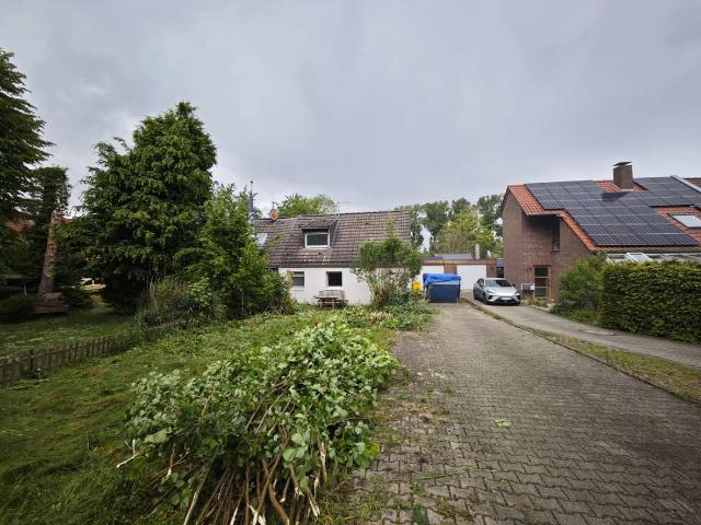 Doppelhaushälfte an der Niers mit Potential und viel Platz
