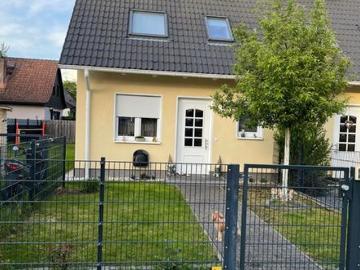 Doppelhaushälfte Buckow