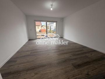 Doppelhaushälfte Erdgeschosswohnung kernsaniert mit Garten und Garage