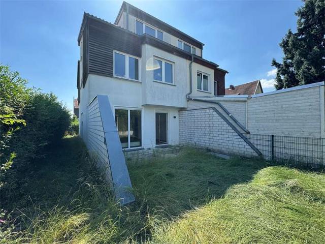 Doppelhaushälfte im schönen Müggelheim nahe Wald und Wasser!