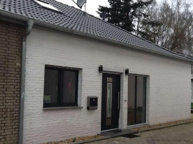 Doppelhaushälfte im Teileigentum Wohnhaus mit anteiligem Grundstück Banker Feld Straße 7a · 52072
