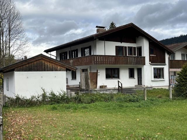 Doppelhaushälfte im Zentrum von Oberammergau