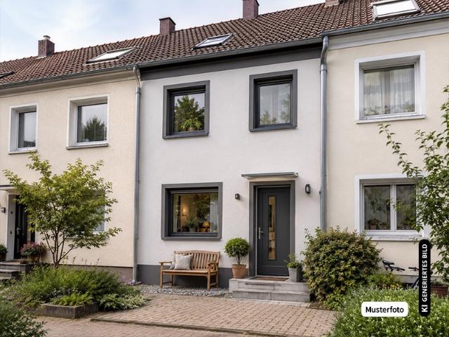 Doppelhaushälfte in Bremen, Garage Ihre Immobilie ohne Maklerprovision!