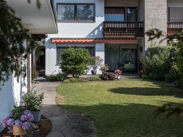 Doppelhaushälfte in Brunnthal Wohnfläche 200qm