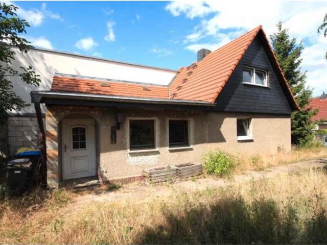 Doppelhaushälfte in Falkensee Finkenkrug mit 710 qm Grundstück