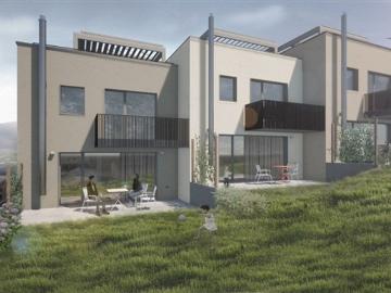 Doppelhaushälfte in Hanglage mit herrlicher Terrasse