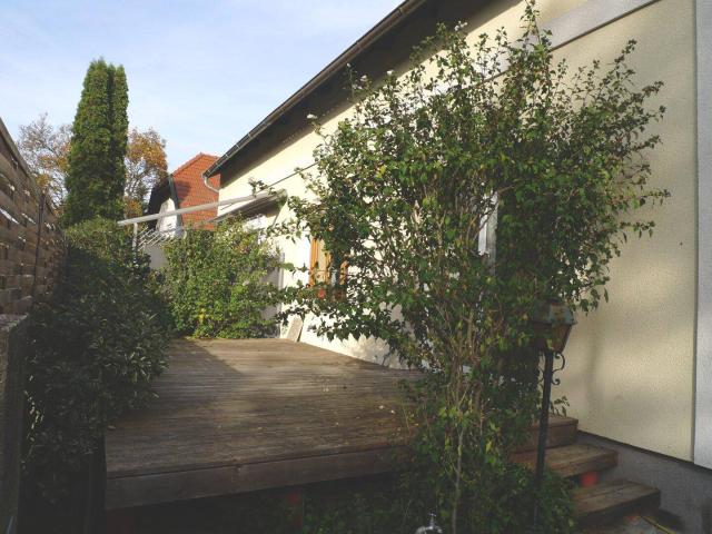 Doppelhaushälfte in Höflein an der Donau mit großer sonniger Terrasse!