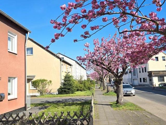 Doppelhaushälfte in Köln Porz 6 ZimmerKücheDiele 2 Bäder