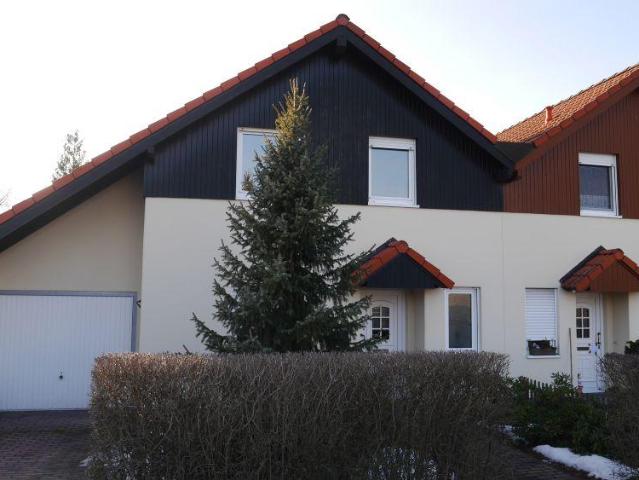 Doppelhaushälfte in Linthe, 4 Zimmer, Terrasse, Garage, bezugsfrei